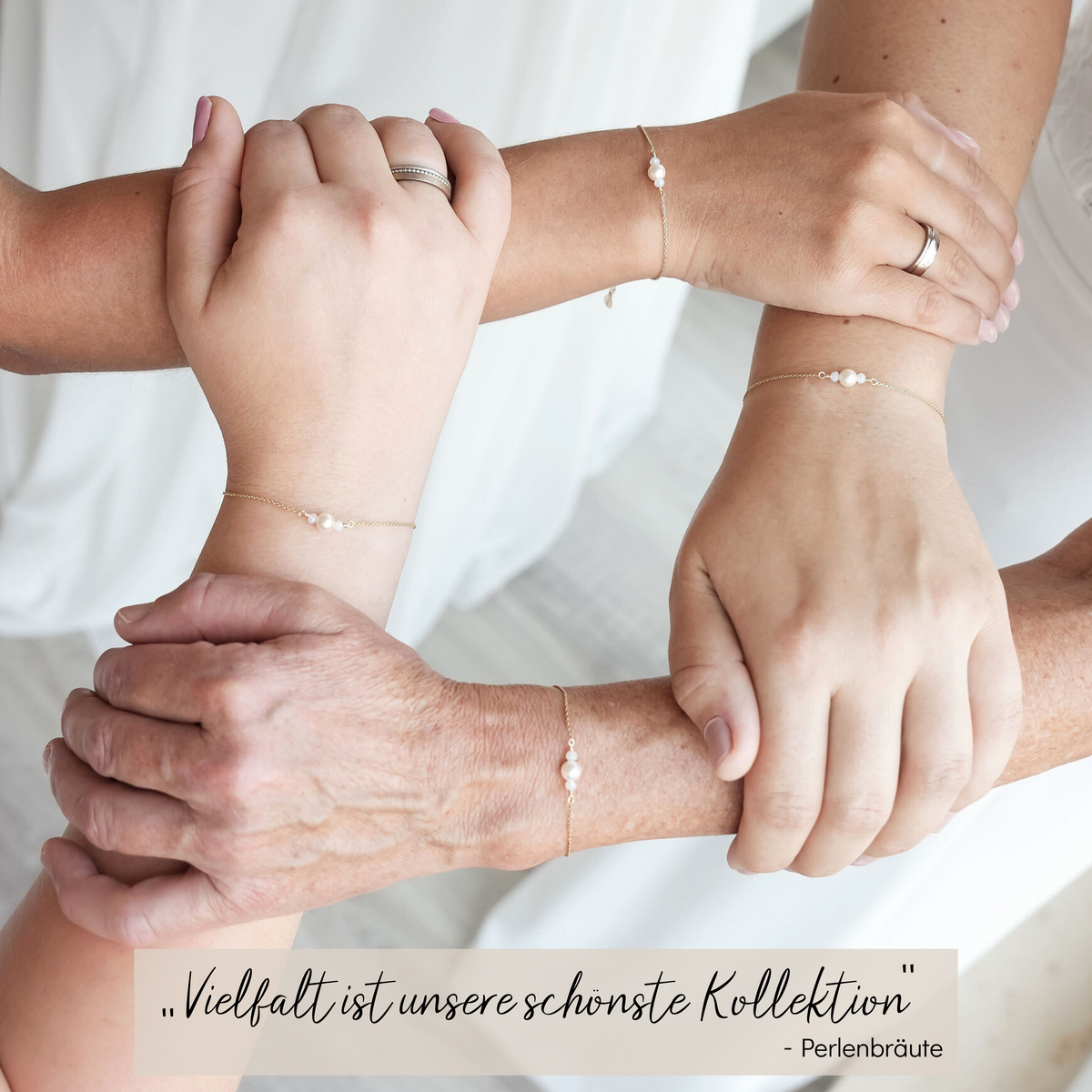 Braut Perlenarmband Ari in Gold, Silber und Roségold – dezente vegane Perlen und Kristalle, filigran und zeitlos von vier verschiedenen Bräuten getragen